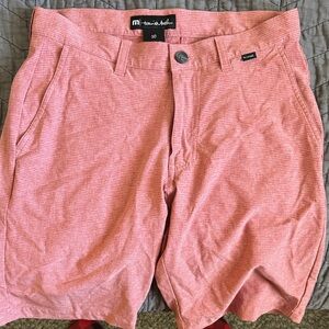 Travis Matthew Golf Marled Men's Coral Flat Front Shorts